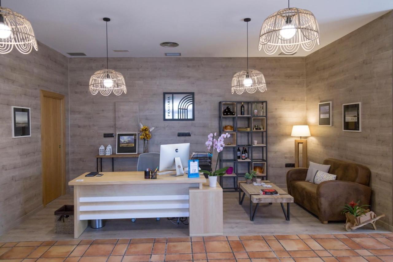 Hostal Pradaria Asador & Alojamiento Arcas Екстериор снимка