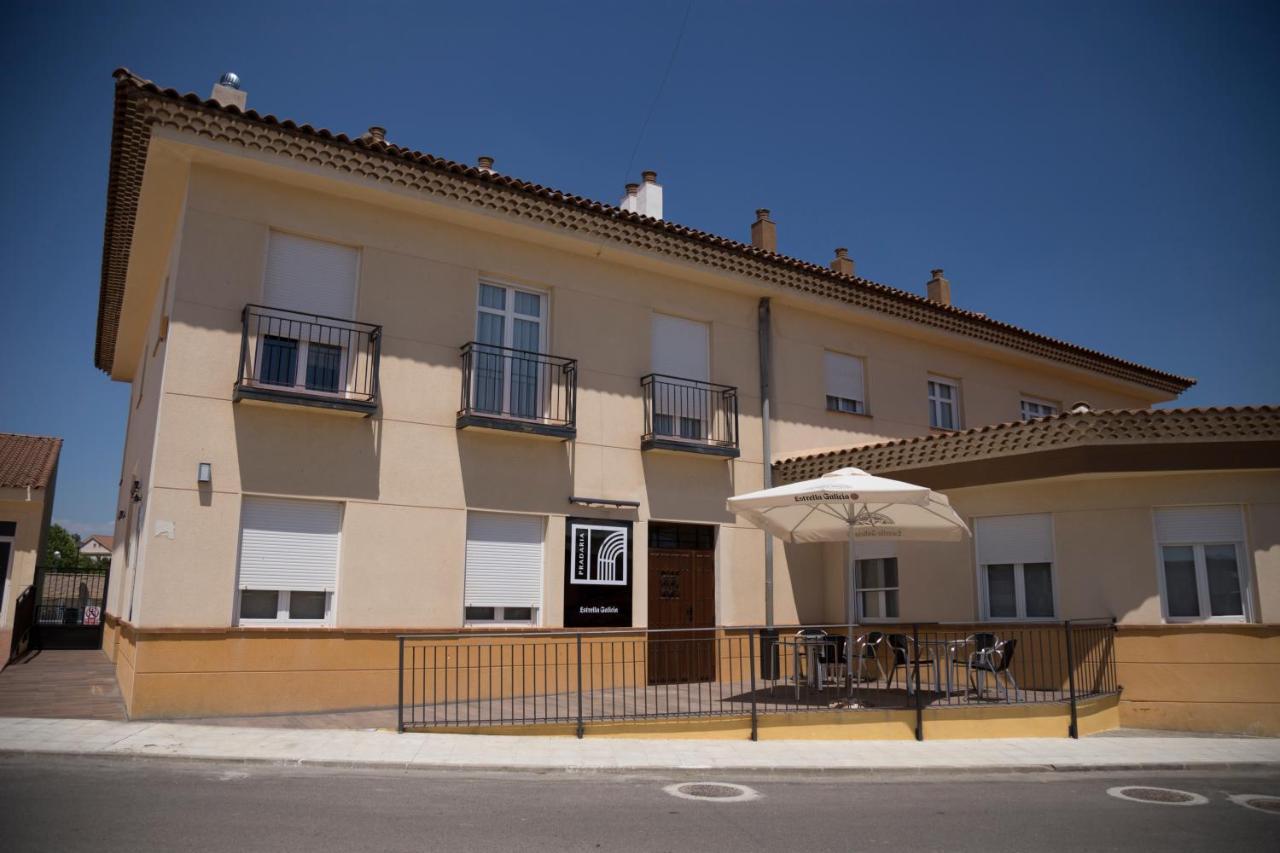 Hostal Pradaria Asador & Alojamiento Arcas Екстериор снимка