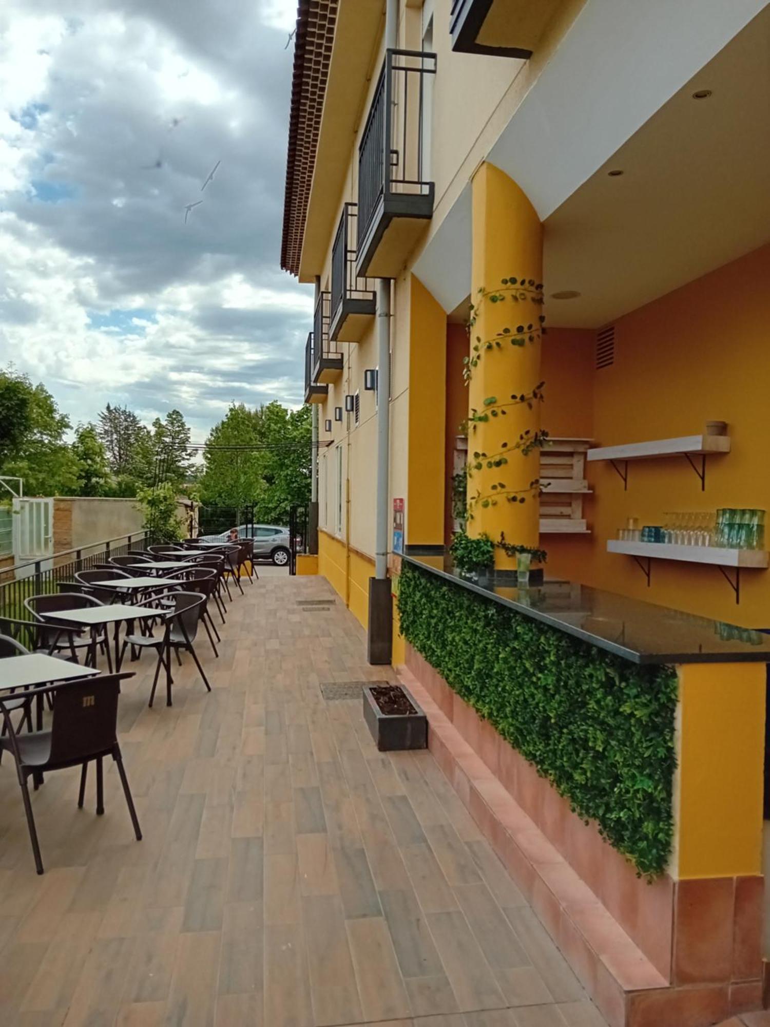Hostal Pradaria Asador & Alojamiento Arcas Екстериор снимка