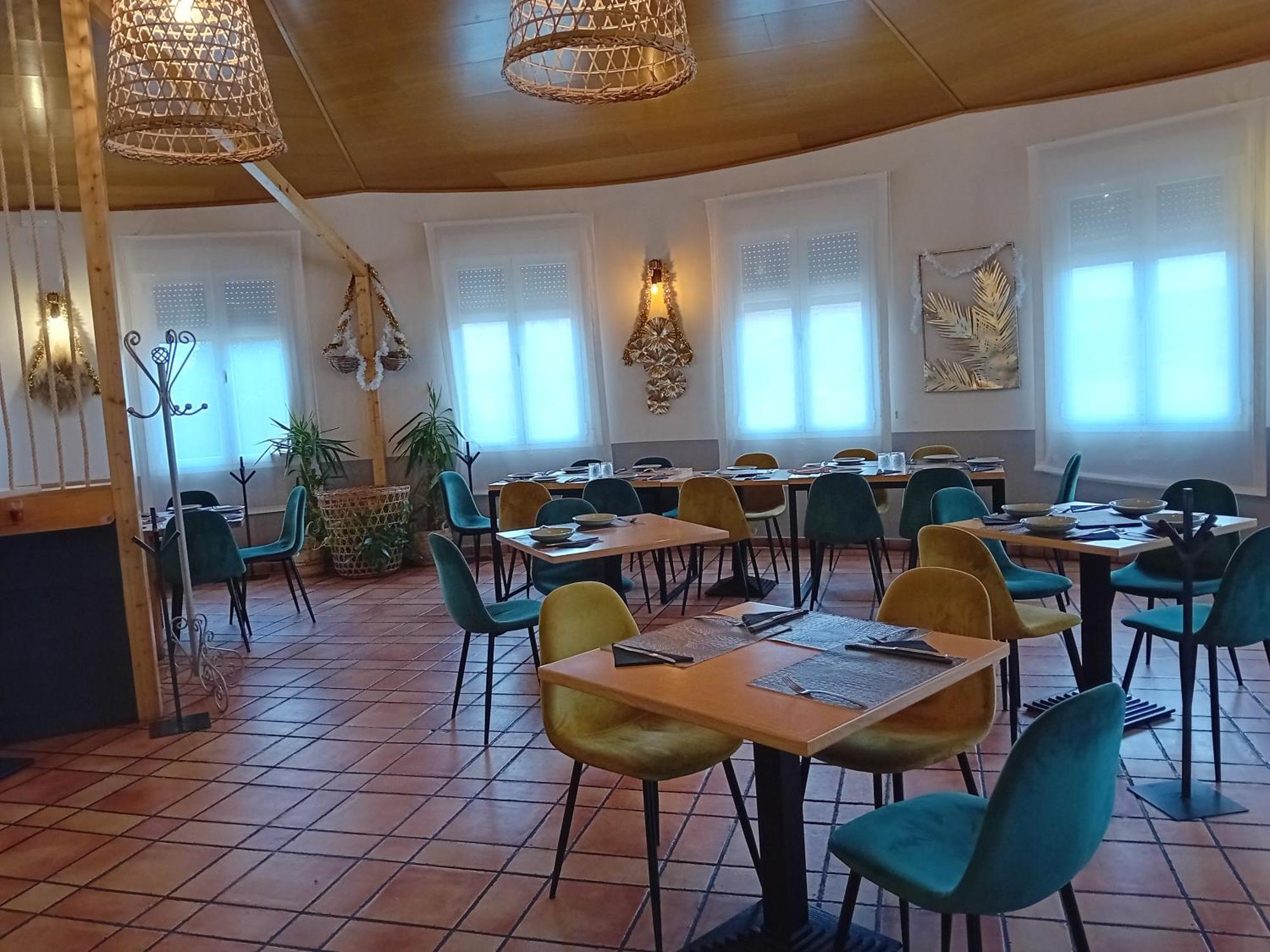 Hostal Pradaria Asador & Alojamiento Arcas Екстериор снимка